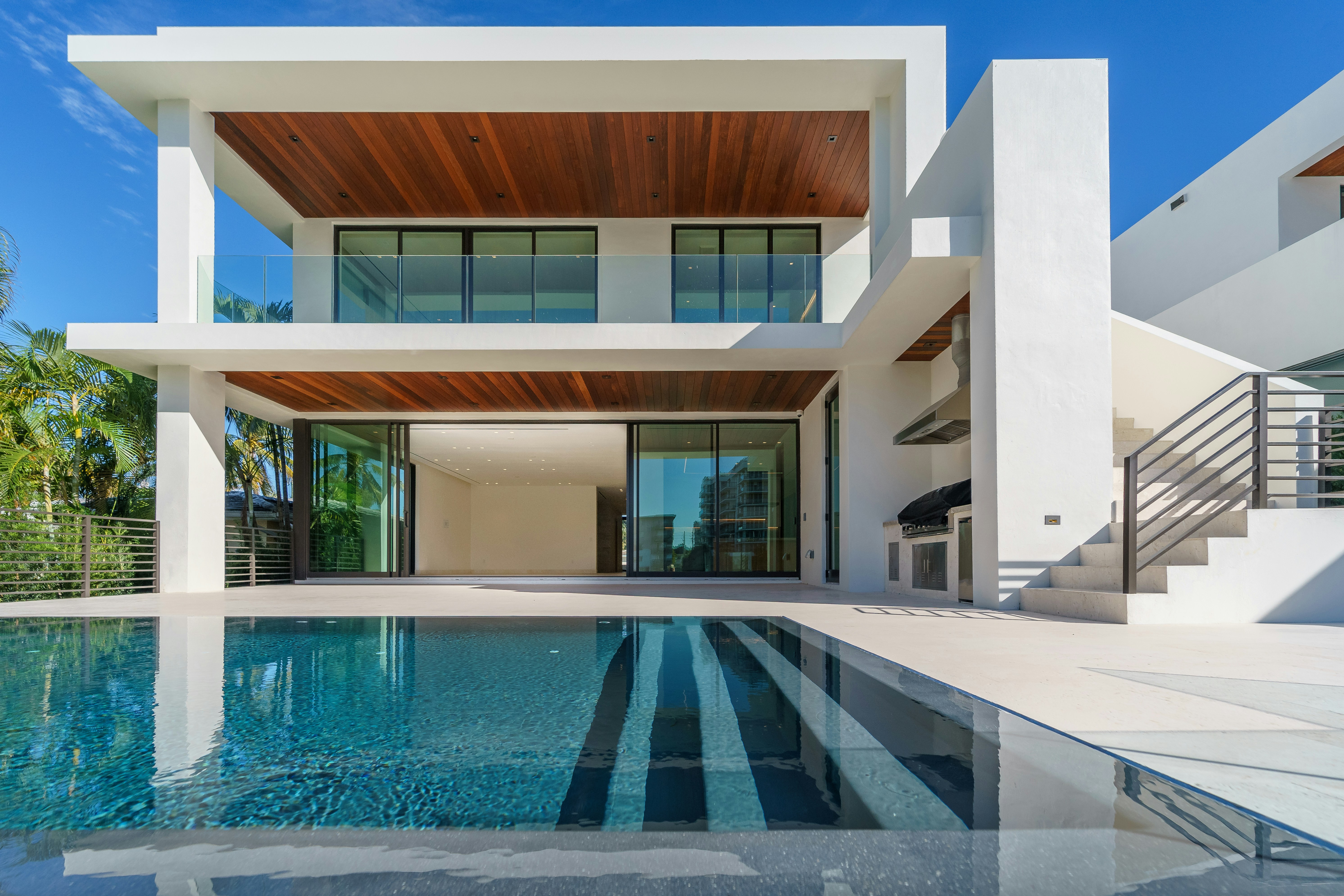 Kizingo Luxury Villa
